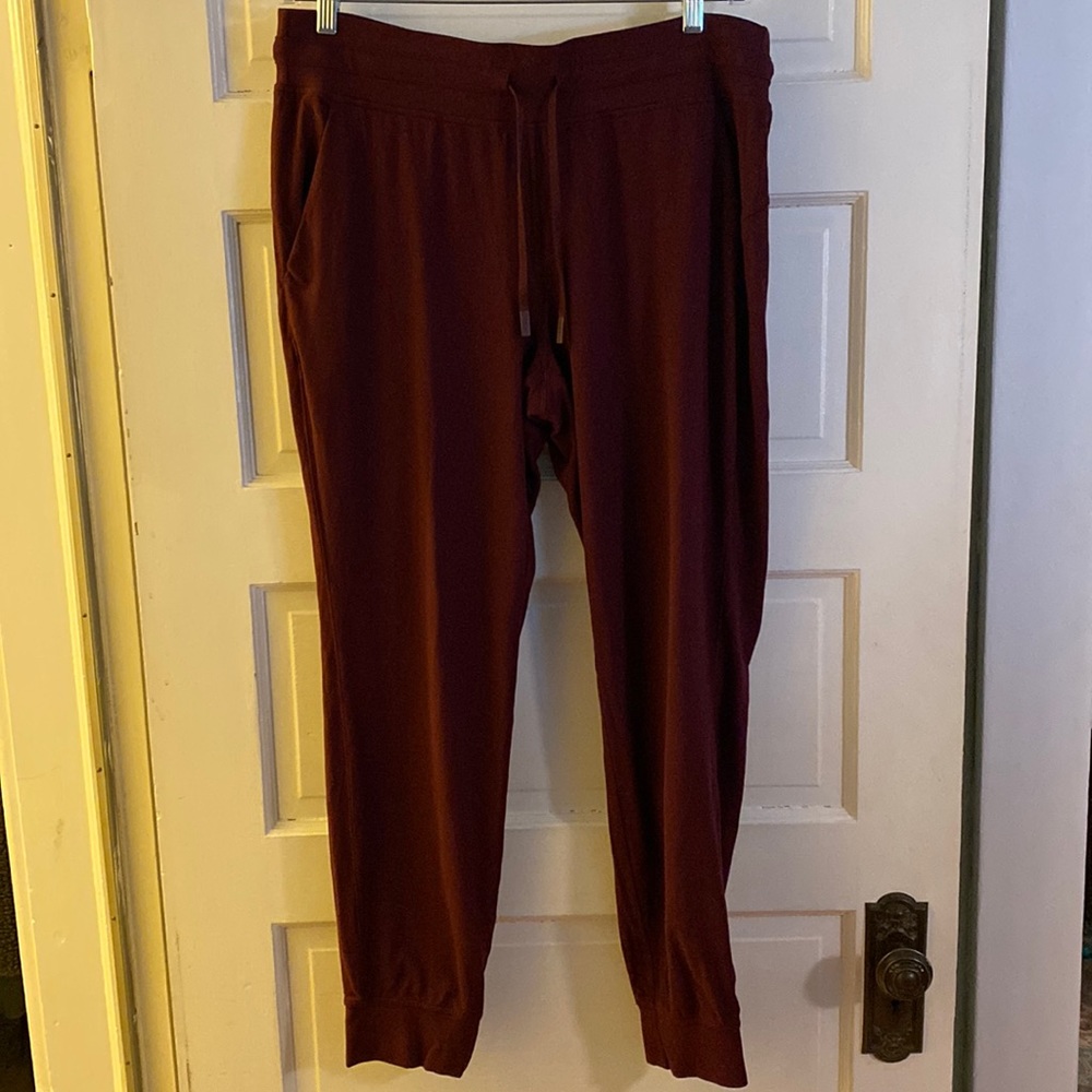 Lululemon Ready to Rulu Jogger